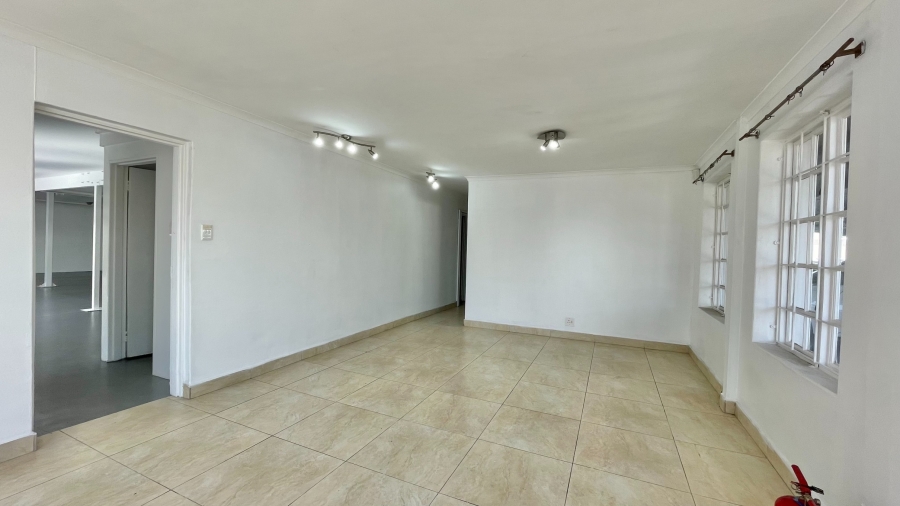 To Let commercial Property for Rent in Somerset West Business Park Western Cape